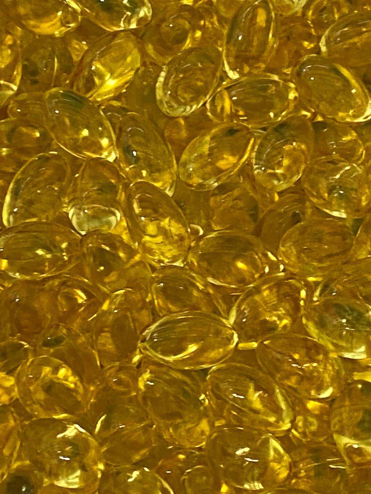100% Shell Broken Reishi Spore oil softgels 500mg ,40% Triterpenes