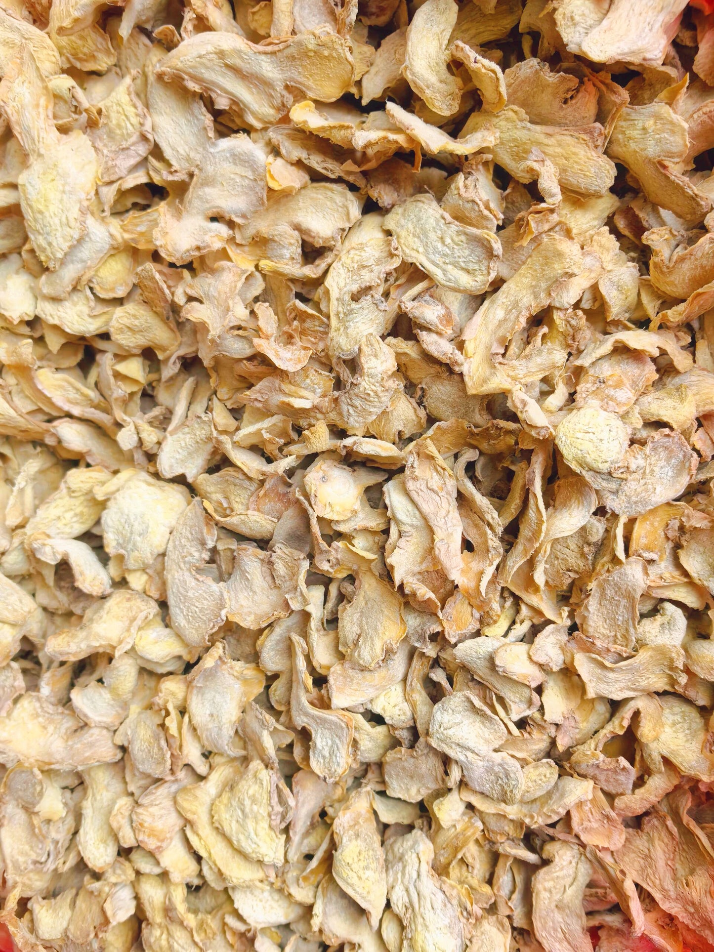 Raw Dried Ginger root slices