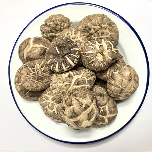 Dried  Premium Shiitake Mushroom Whole Foods